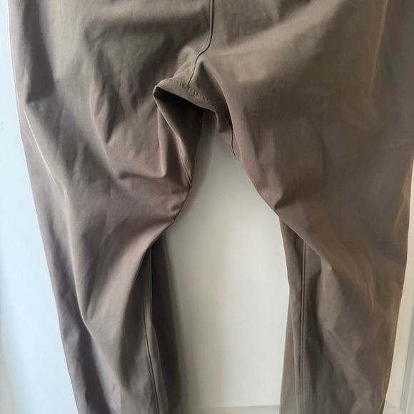 Lululemon Athletica Tan Chinos Classic Flat-Front Design ABC - Picture 7 of 9
